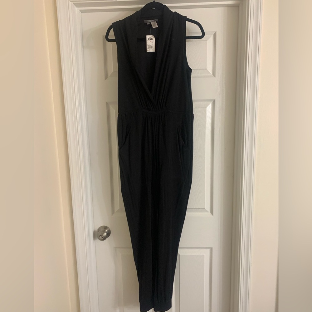 Lisa Rinna black jumpsuit